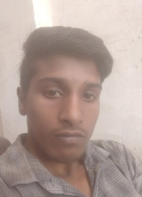 Jo, 18, India, Amritsar