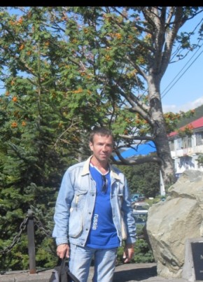 Александр, 46, Россия, Тигиль