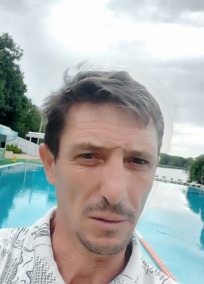 Bictor из Chişinău 46 лет