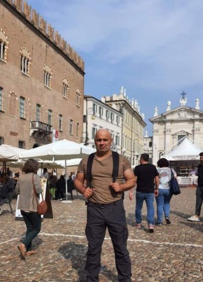 David, 50, Repubblica Italiana, Provincia di Mantova