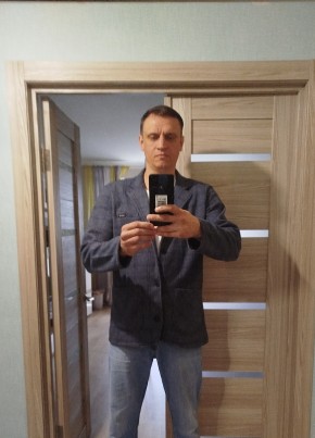 Андрей из Воронежа 43 года