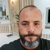 Uusama, 41  , Tonawanda