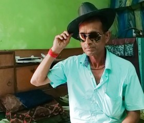 BP Upadhyay, 43 года, Lucknow