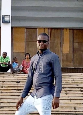 Mensah Augusti, 30, République du Bénin, Cotonou