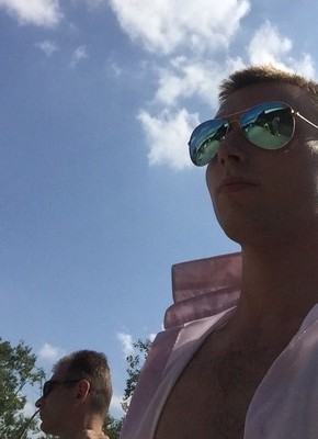 Konstantin, 33, Russia, Kolpino