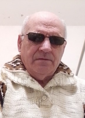 Иван из Москвы 72 года
