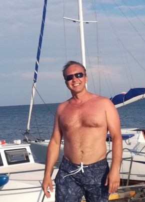 Александр, 49, Россия, Нягань