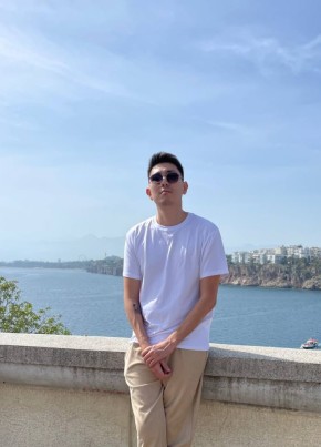Anton, 31, Russia, Moscow