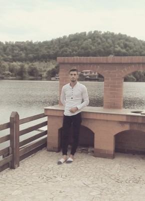 Denis, 28, Republica Moldova, Chişinău