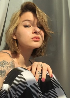 Анастасия, 21, Россия, Якутск
