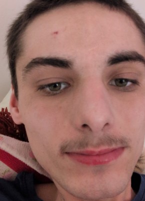 Alex из Tours 24 года
