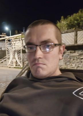 Даниил из Калининграда 35 лет