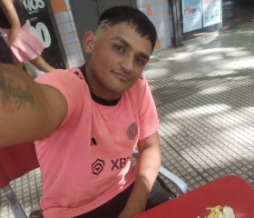 Exequiel, 23, Mendoza