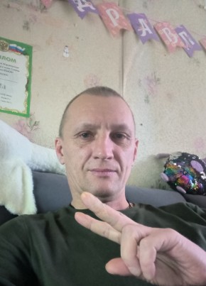 Dmitriy, 47, Russia, Moscow