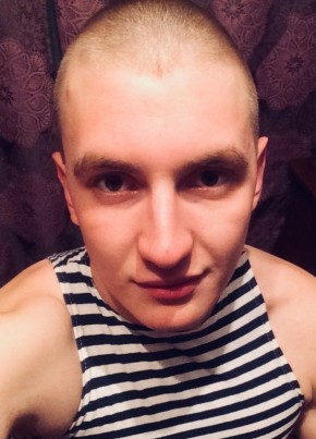 Данил, 26, Россия, Сосновоборск (Красноярский край)
