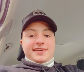 زياد, 22, Tirana