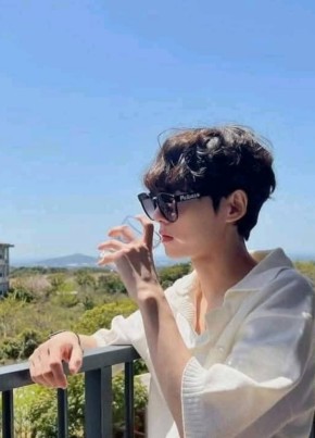 Mohammad, 20, Afghanistan, Herat