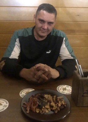 Сергей из Новосибирска 38 лет