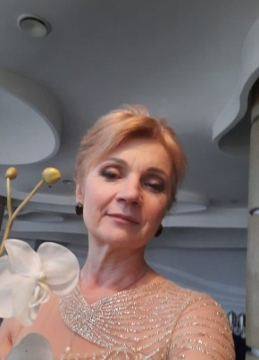 Марина Кузнецова, 56, Россия, Санкт-Петербург