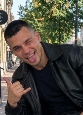 Илья из Калуги 34 года