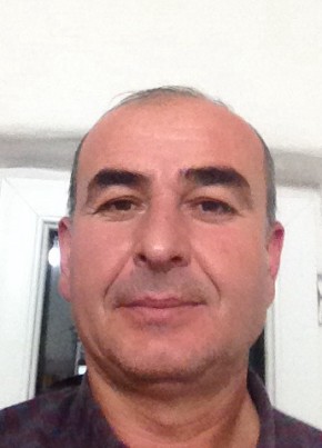 Yusuf Uyanık, 49, Türkiye Cumhuriyeti, Çifteler Kasabası