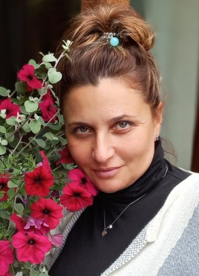 Алла, 48, Россия, Санкт-Петербург