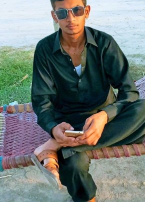 shaheen hashmi, 21, پاکستان, لاہور