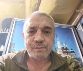 Andrey, 54, Brussels