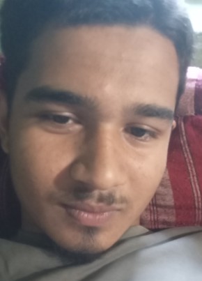 Ridam Khadka из Tulsīpur 19 лет