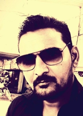 Usman, 37, India, Muddebihāl