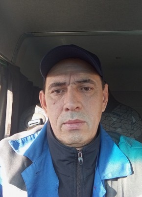 Сергей из Березники 43 года