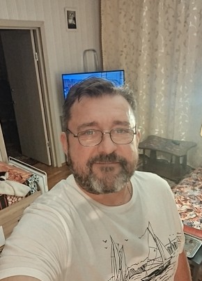 Константин из Москвы 52 года