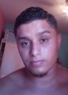 Alberto, 26, United States of America, La Presa