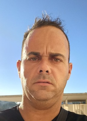Ricardo, 36, República Portuguesa, Matosinhos