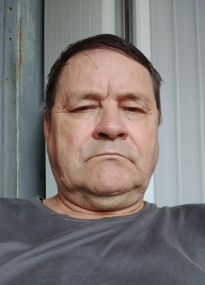Олег из Челябинска 62 года