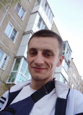 Виталий из Дзержинска 32 года
