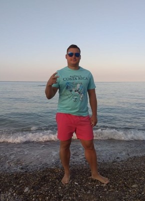Олег, 33, Россия, Воронеж