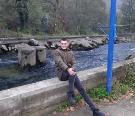 ALBiN MEMA, 20, Kumanovo