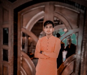 Happy, 19, Pir Mahal