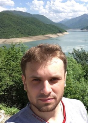 Игорь