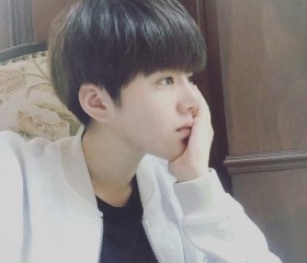 Mr Yin, 26, Shangqiu