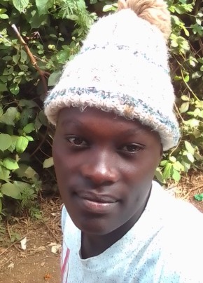 Bravin, 18, Kenya, Nairobi