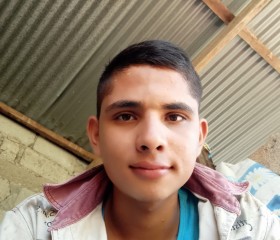 Juan, 21 год, Curumaní