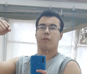 Rustam, 20, Moscow