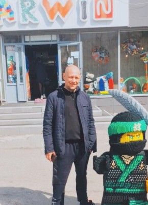 Анатолий , 41, Қазақстан, Павлодар