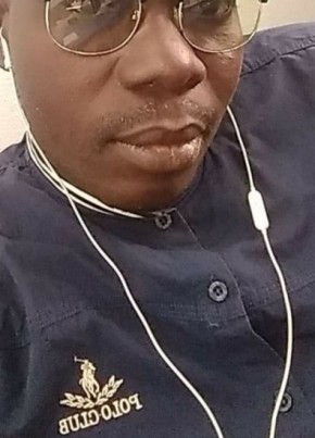 Alex, 44, République de Côte d’Ivoire, Abidjan