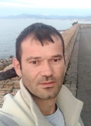 Melinteiulian, 42, Romania, Urziceni