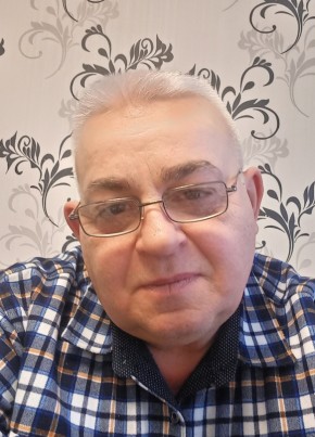 Сергей из Анапы 60 лет