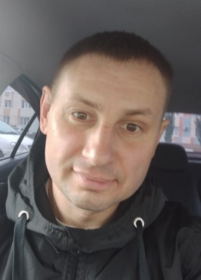 Андрей из Омска 39 лет