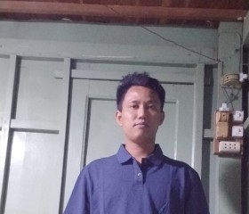 Minlay, 19, Pakokku